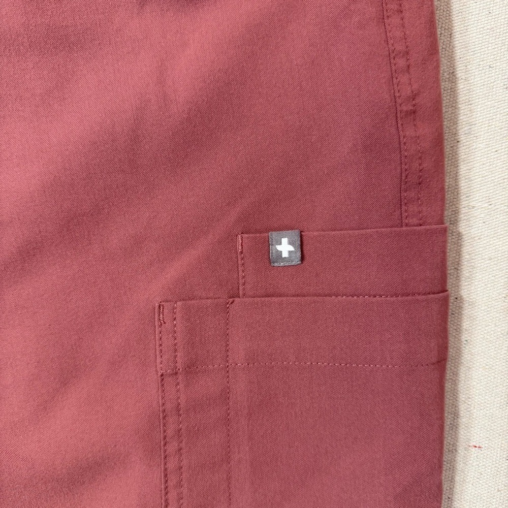 FIGS Dusty Rose Scrub Set ⚕️ XL Medical Uniform - Picture 11 of 13